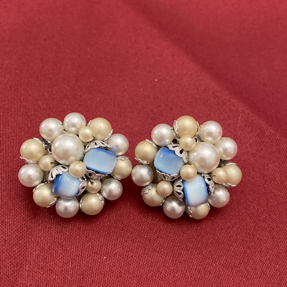 Vintage Clip-on Earrings